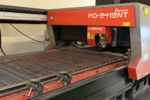 レーザー加工機 イメージ